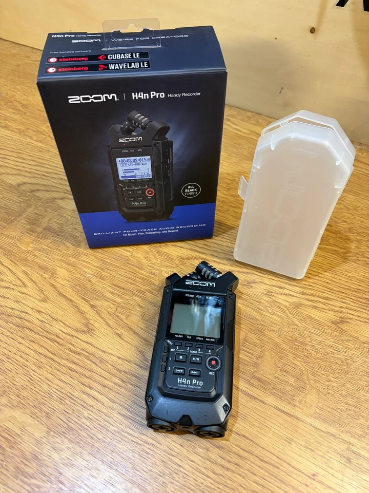 Zoom H4n Pro 4 Channel Audio Recorder - Black (with case)