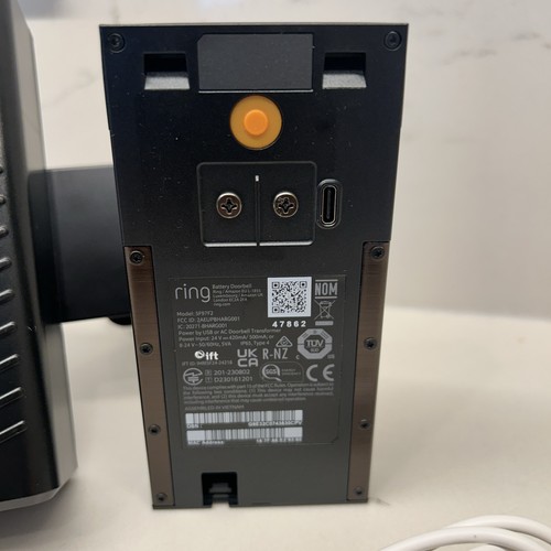 Ring Battery Doorbell Plus Smart Doorbell ungepaart sauber. Mit Halterung - Bild 4 von 5