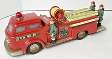 Vintage Linemar Tin Toy Firetruck F.D. NO. 10 hose pumper