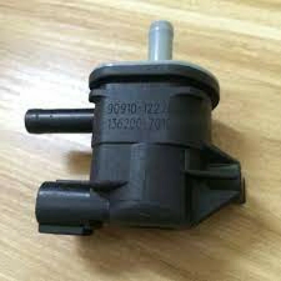 TOYOTA GENUINE OEM VALVE, DUTY VACUUM SWITCHING SCION XB NCP31 90910-12276 - Image 3 of 4