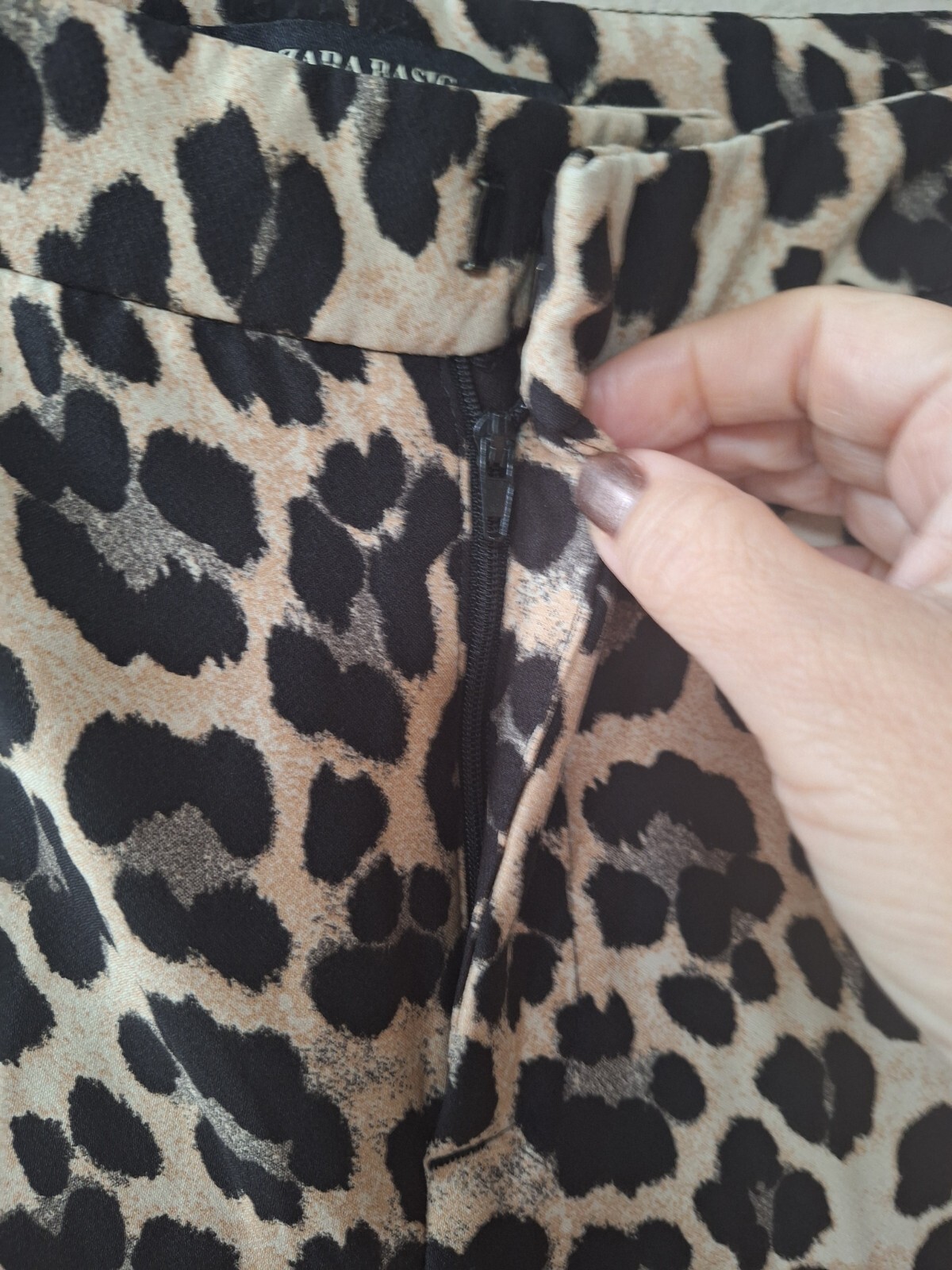 Zara Basic Mini Flare Leopard Pants. Stretchy. Wo… - image 3