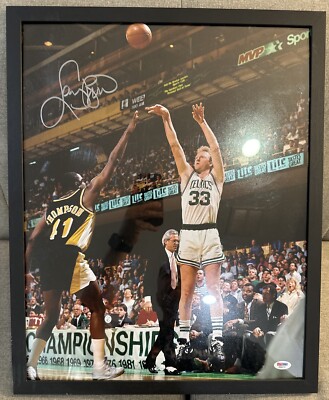 Affiche Vintage Larry Bird Celtics Signée Malone - Originale, 35x23 Pouces, Rare Collection