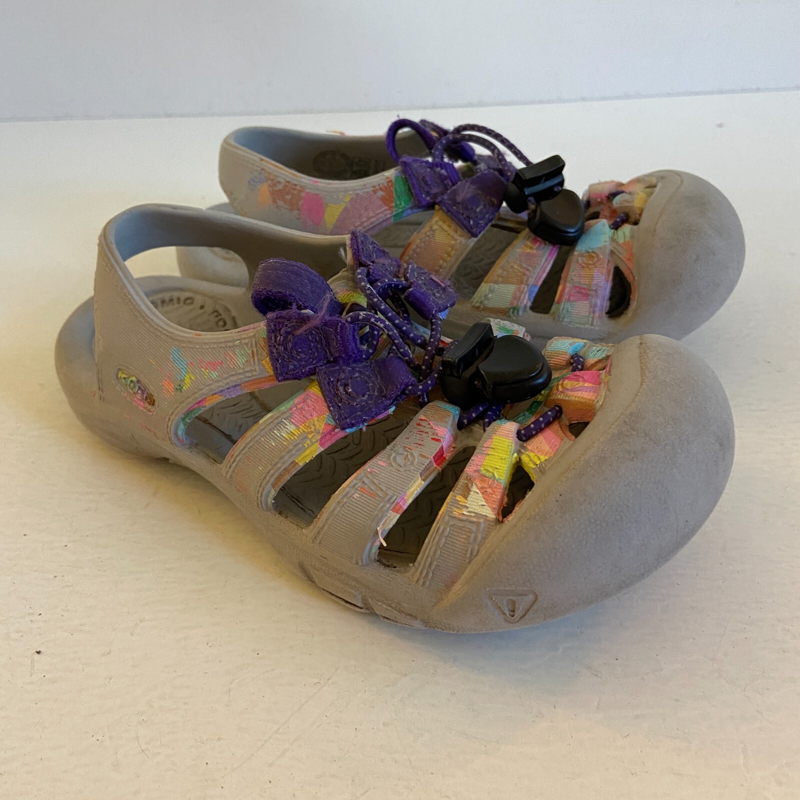 KEEN Sandals Rubber Hiking Outdoor Water Foam Multicolor Bungee Youth Size 2