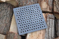 24 x 24 cm - Rejilla de fundición rejilla de horno rejilla de ceniza rejilla de mesa rejilla de chimenea con agujeros CA110