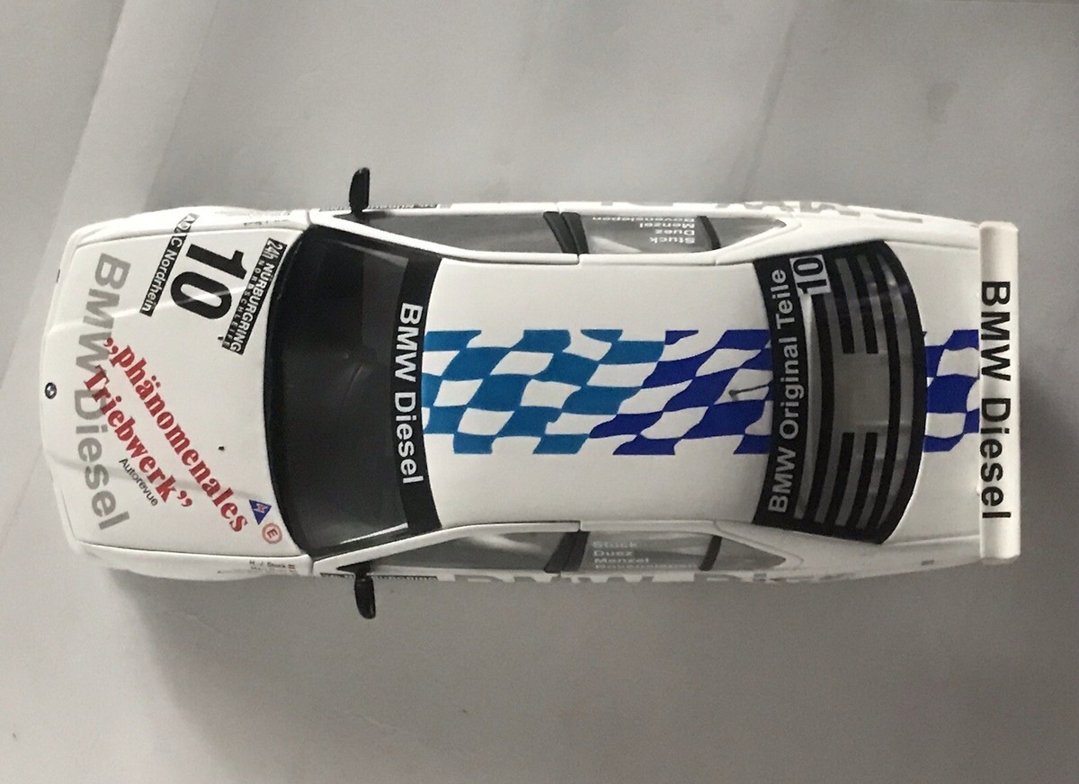 UT Minichamps 80439411701 BMW 320d E36 #10 Winner 24h UT Minichamps 80439411701 BMW 320d E36 #10 Winner 24h