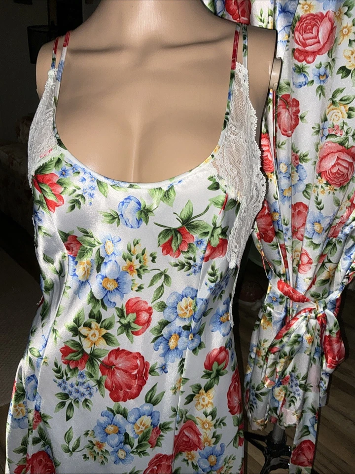 Victoria's Secret Robe Lingerie Set Women's Sz: S Floral Satin Lace Vintage 90s - Image 2 of 4