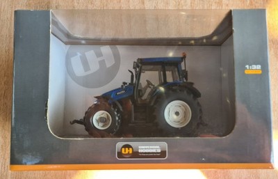 Universal Hobbies - Valtra N103 HiTech 5 Blue Tractor - UH4210 - 1:32 - Neu/Neuwertig