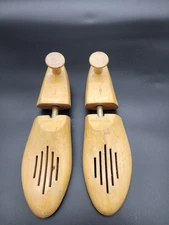 Vtg Earl Natural Wooden Shoe Size 8 Adjustable Pair Shoe Stretchers Form Keepers