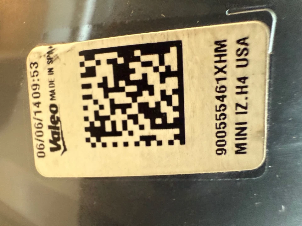 Faro izquierdo MINI COOPER 2014-2017 OEM 90046751 Foto 2 de 4