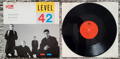 LEVEL 42 ''Lessons in Love''/World Machine'', Maxi, Vintage (1986), OIS, NM/NM-