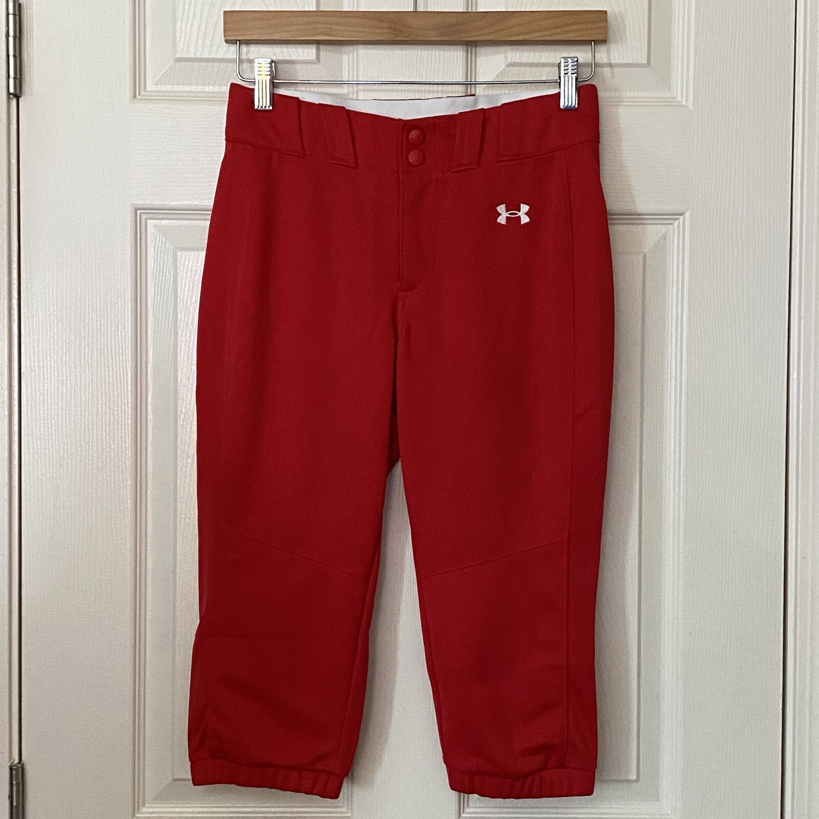 Under Armour Women's Red Softball 3/4 Pants Belt Loop Back Pockets Size