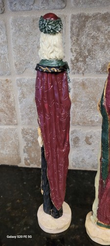 2 Windsor Collection 12” Santa Collectible Pencil Santas Excellent Condition - Picture 3 of 7
