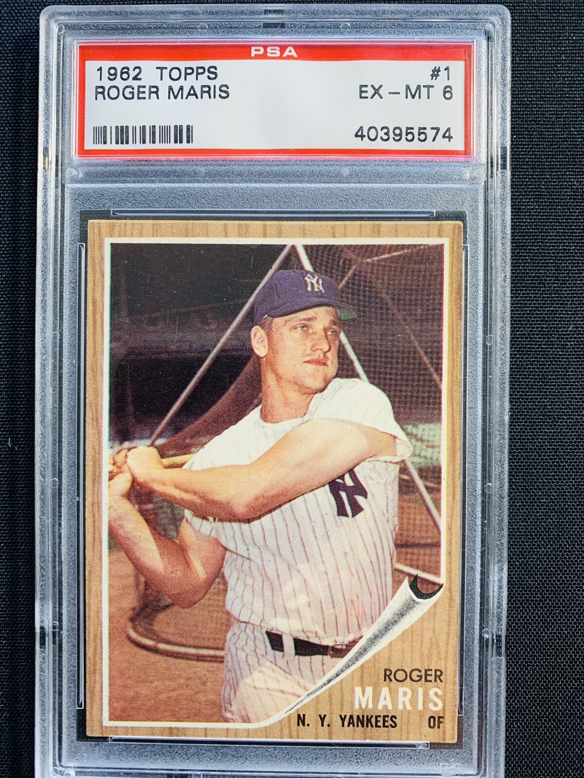 1962 TOPPS BASEBALL #1 ROGER MARIS N.Y YANKEES PSA 6