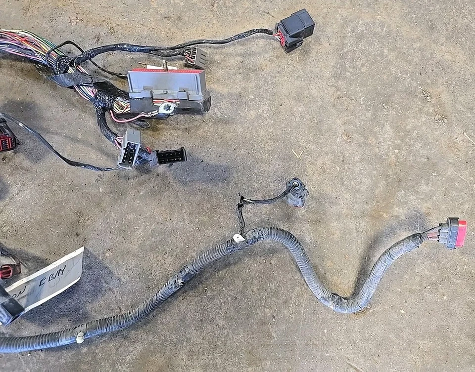 Arnés de cableado de computadora del motor ECU PCM 1994 1995 Ford Mustang GT 5.0 302 V8 Foto 2 de 3