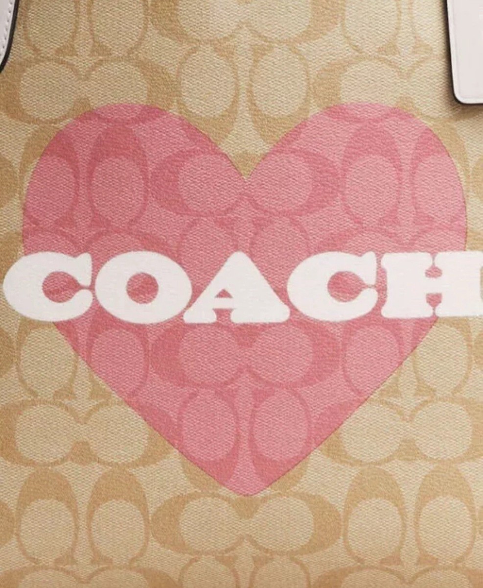 NWT Coach CP052 City Tote Bag In Signature Canvas With Heart Print