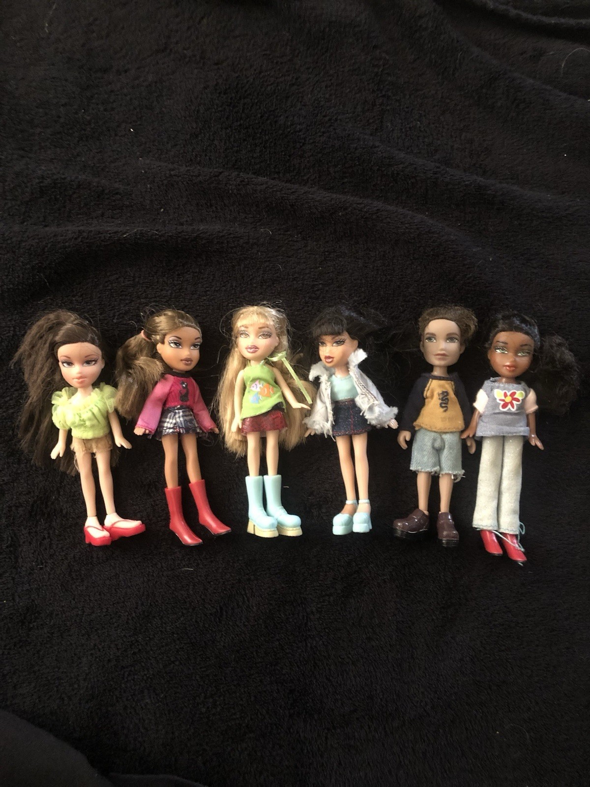 MGA Mini Bratz Doll Lot Lil Mini Bratz Clothes Shoes Accessories EXCELLENT