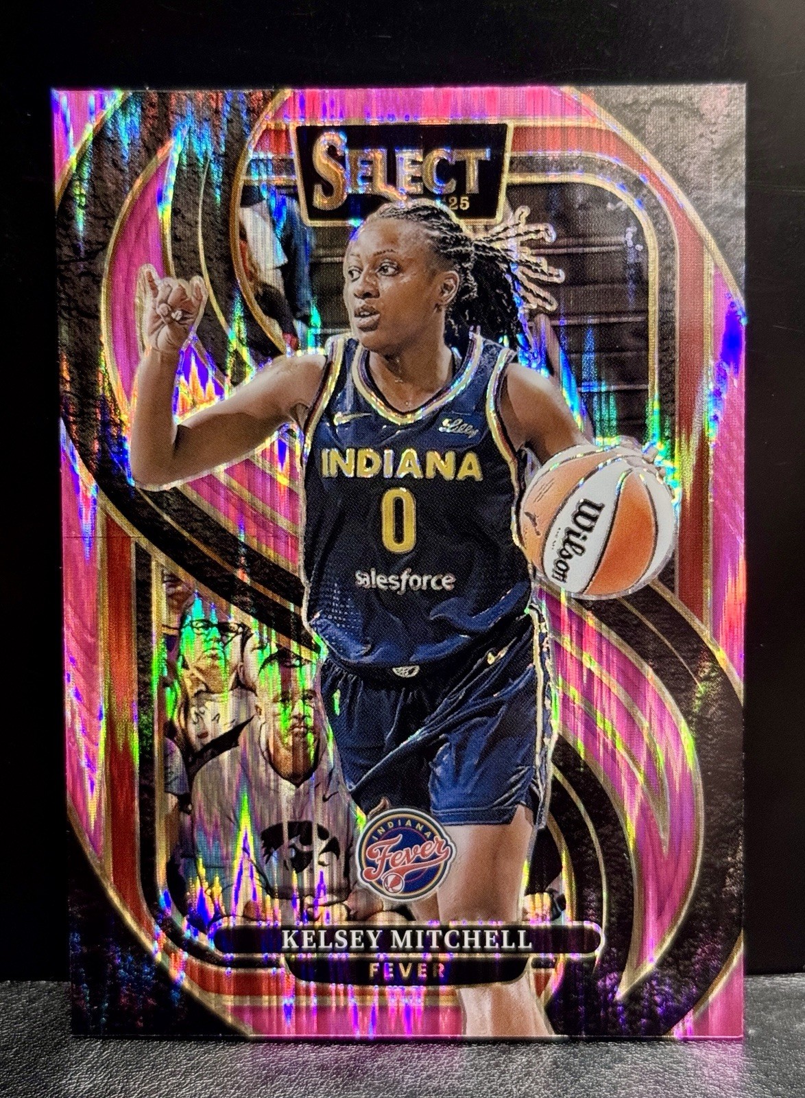 2025 Panini Select WNBA #164 Kelsey Mitchell Pink Flash