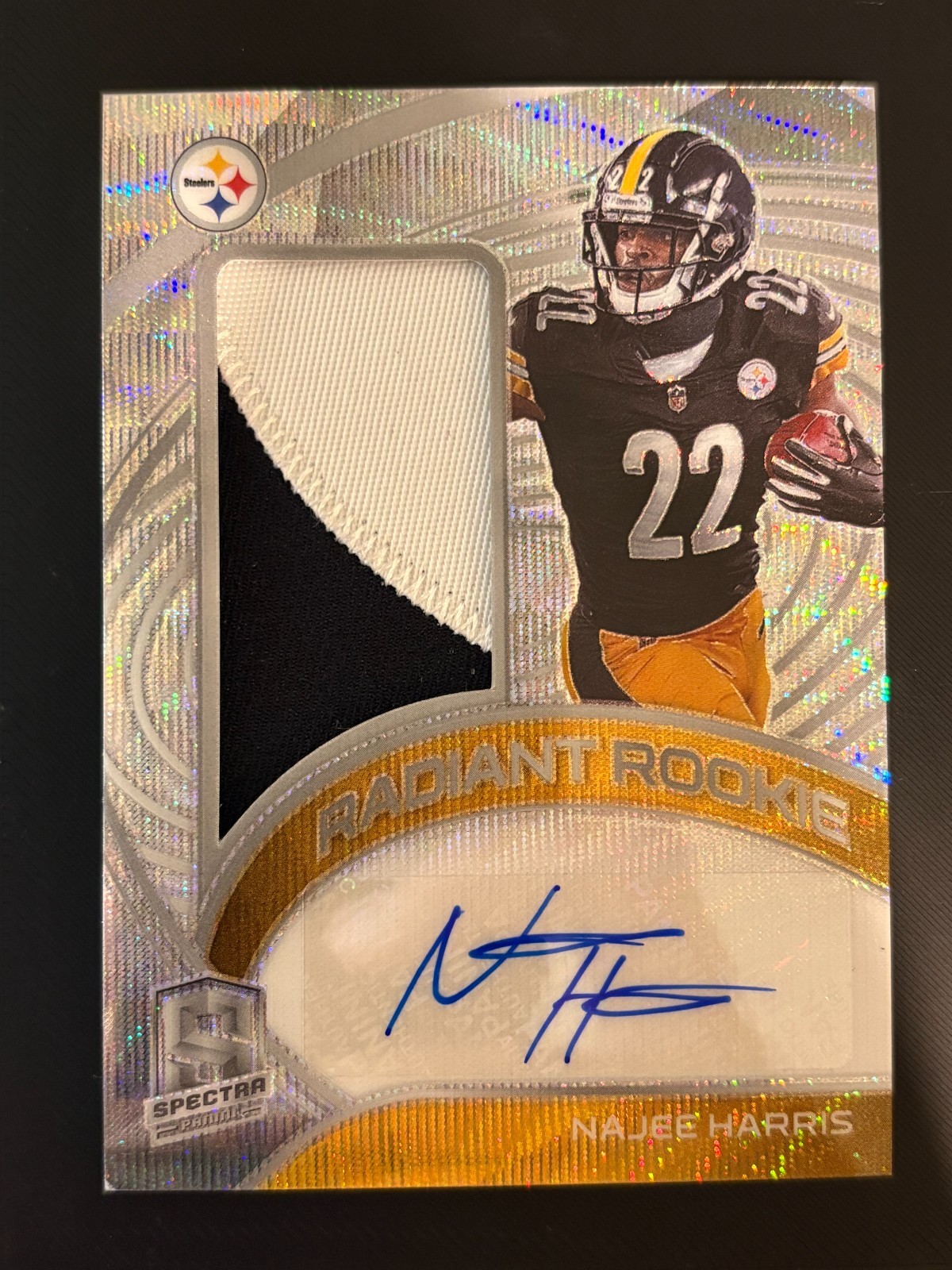 Najee Harris Panini Spectra Radiant Rookie Patch Signatures #NH Base