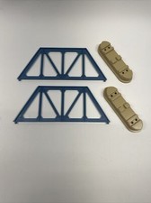 Thomas and Friends Trackmaster 2 Risers Bridge Supports with Blue Girders G26