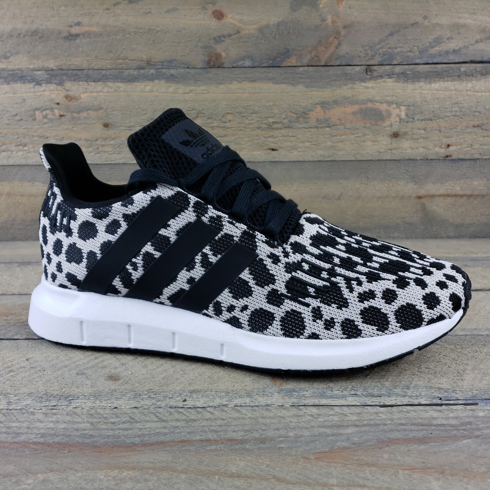 adidas swift leopard