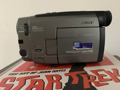 SONY CCD-TRV100E ANALOGUE CAMCORDER (Hi8 8mm Video 8 Playback SP