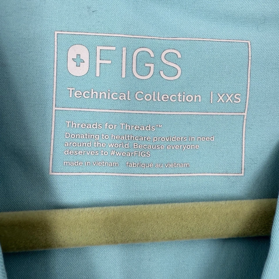 Figs Technical Collection, Set Of 4 V-Neck Scrub Tops XXS - Image 3 of 4