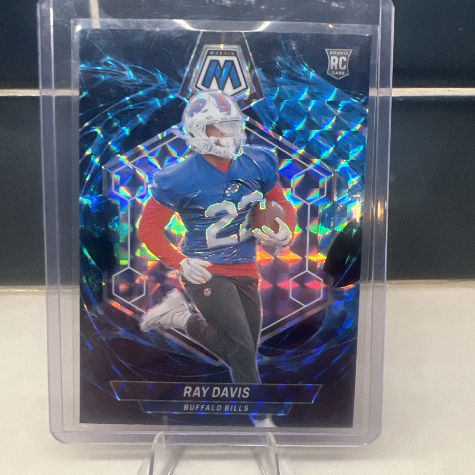 2024 Panini Mosaic Ray Davis Genesis Prizm Rookie Case Hit #387 Buffalo Bills