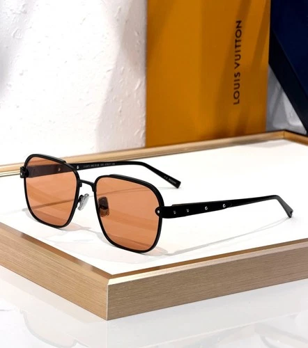 LLouisV  SUNGLASSES WOMEN MOD：Z3247U  Size 57-17-145 - NEW - product listing photo