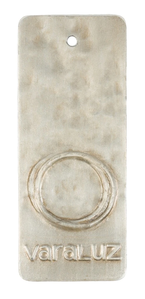 Varaluz 270W02 银色巴塞罗那 15 英寸水晶壁灯 — 第 3/4 张图片