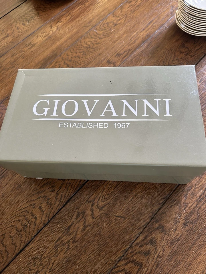 NUEVO Zapatos de Vestir Giovanni Para Hombres Cuero Genuino Con Cordones Estampado de Cocodrilo Blanco Talla 10 Foto 2 de 4