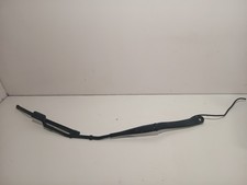 Tesla Model 3  Wischerarm vorne rechts 2019-09 3392126527 3D3;3D5;3D7