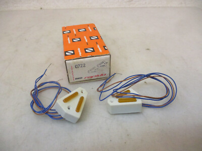 x-87340	Arnold 0722 2 St. Schalter für elektr. Weiche ohne Beleuchtung