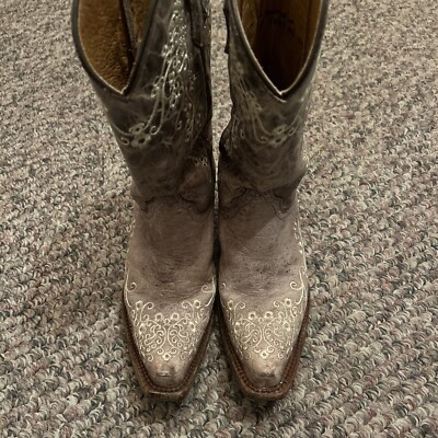 Corral Teens Embroidery Brown Distressed Cowboy Boots Women s Size 6 T