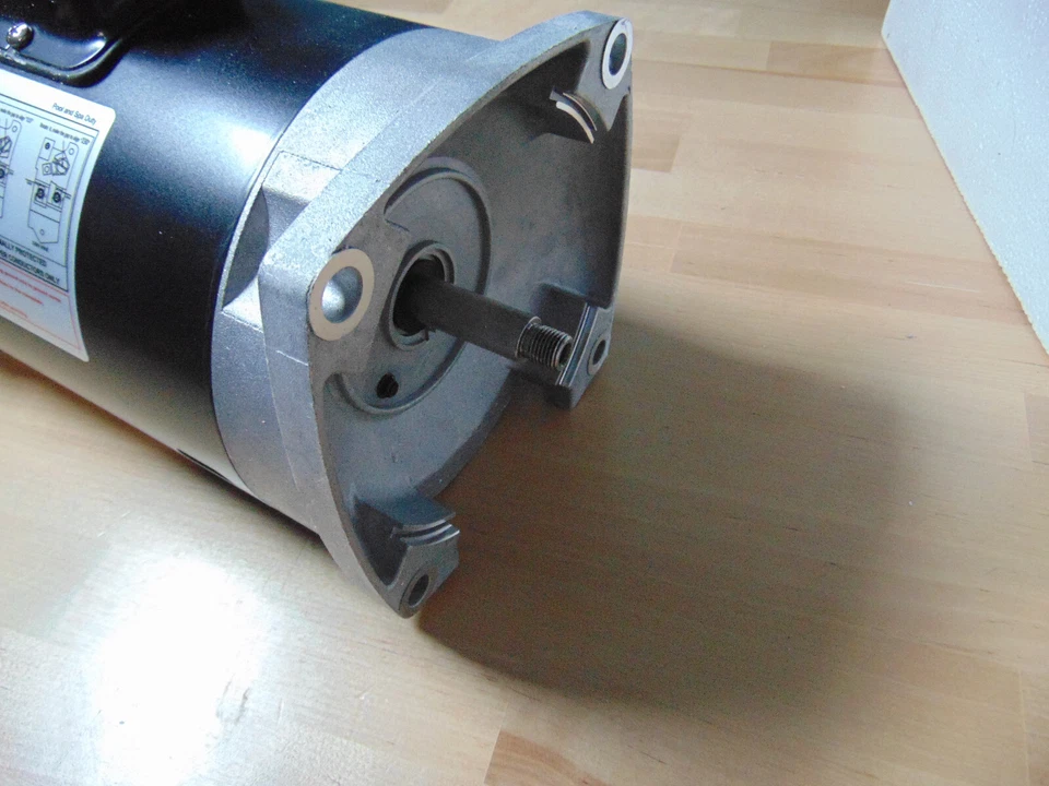 JM2853 1HP 230/115V Single Speed Square Flange Pool Pump Motor - Image 3 of 3