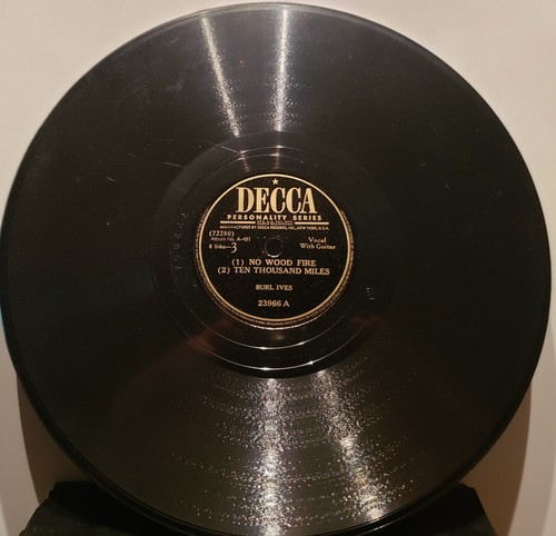 78 RPM Burl Ives Ballads and Folk Songs Volume II 10"x4 Decca Album No. A-431 - Picture 10 of 24