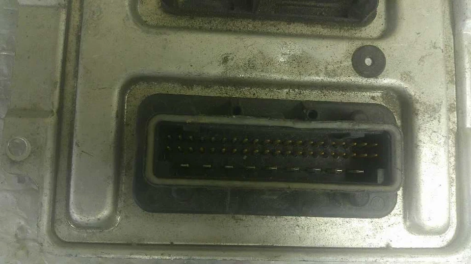 Dodge Magnum 2005 unidad de control de carrocería BCM 56040698AE P56040698AE Foto 2 de 4