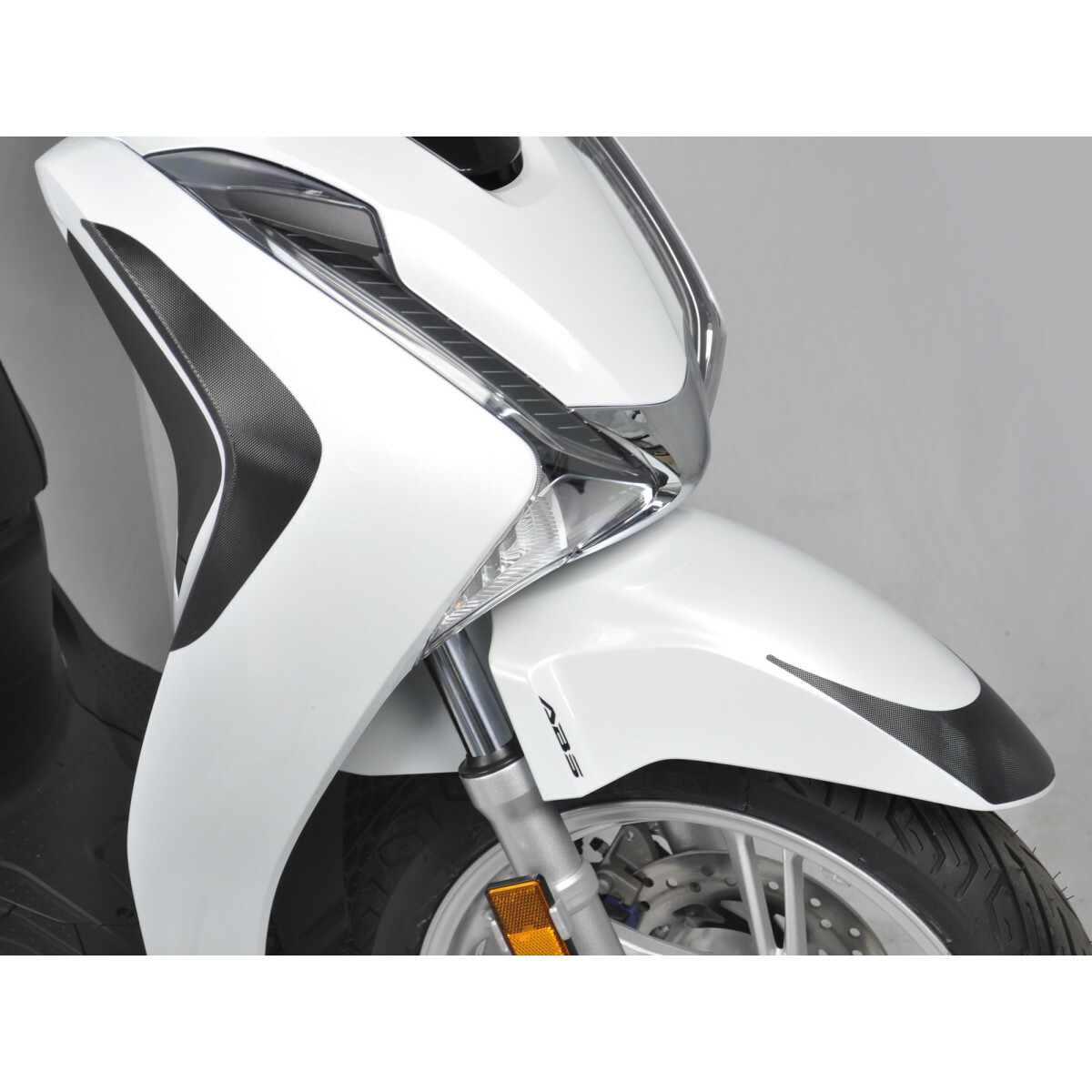 carene sh 125 anno 2022