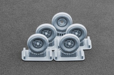 Scale X WM35031 1/35 Trabant 601 S STANDARD Load, correct wheels assembly