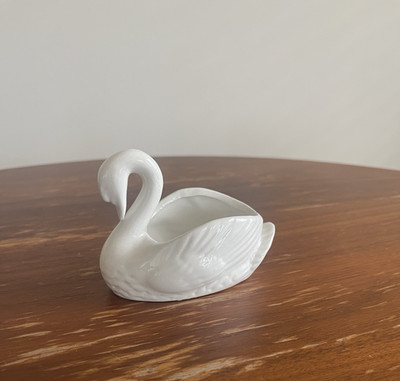 4'' Small White Ceramic Swan Table Decor Jewelry Trinket Dish Figurine Collect  