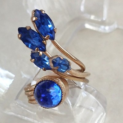 Intricate Blue Faceted Glass Multi-Stone Ring set in Open Bypass Design Vintage