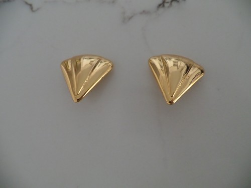 New Latest MISSOMA gold 18K gold plated pierced earring. Retail $179!