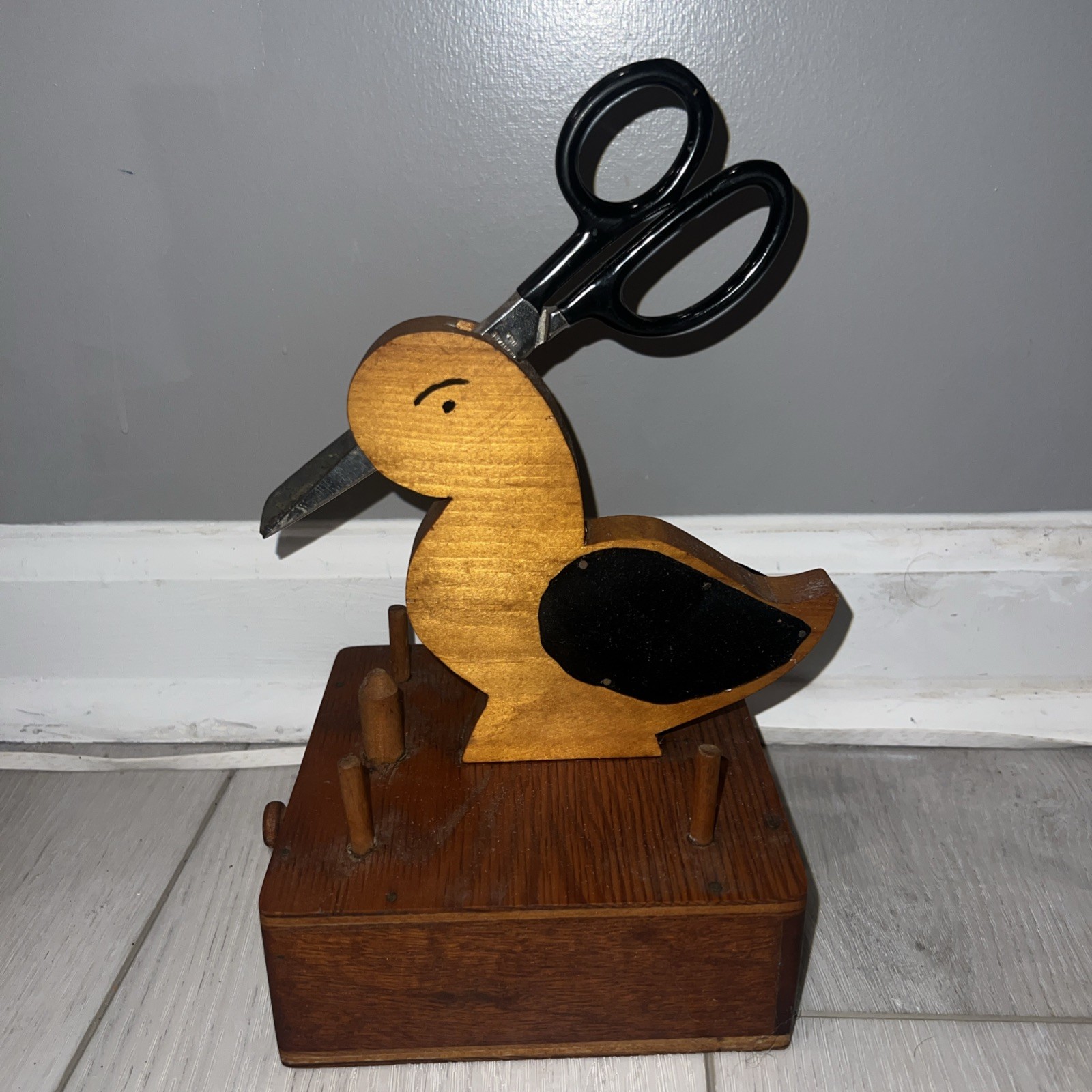 Vintage Wooden Bird Duck Sewing Caddy w/ Drawer, Scissors & Pin Cushion Beauty