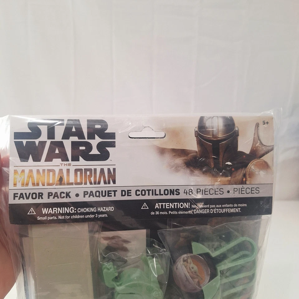 Lote de suministros para fiestas mandalorianas de Star Wars - Favores, 2 tamaños de platos y cubiertas de mesa Foto 4 de 4