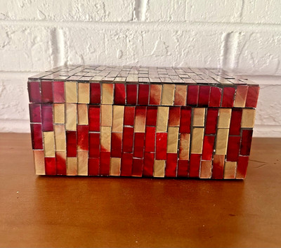 Mosaic Tile Rectangle Trinket Keepsake Box 8 in x 5 in x 4 in Red and Gold