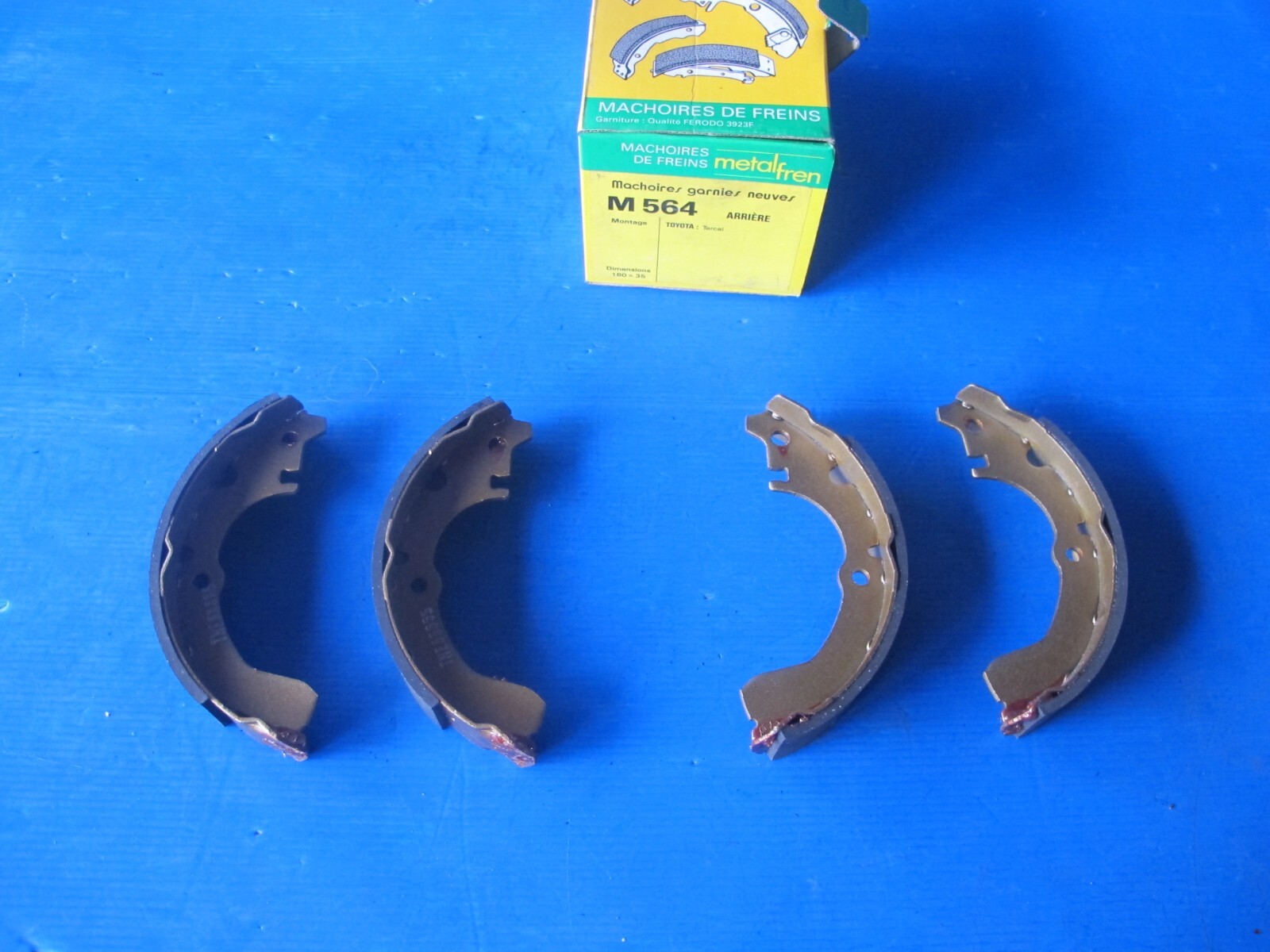 Mâchoires de freins arrière MGA haut de gamme pour tambour Toyota Starlet 1.3