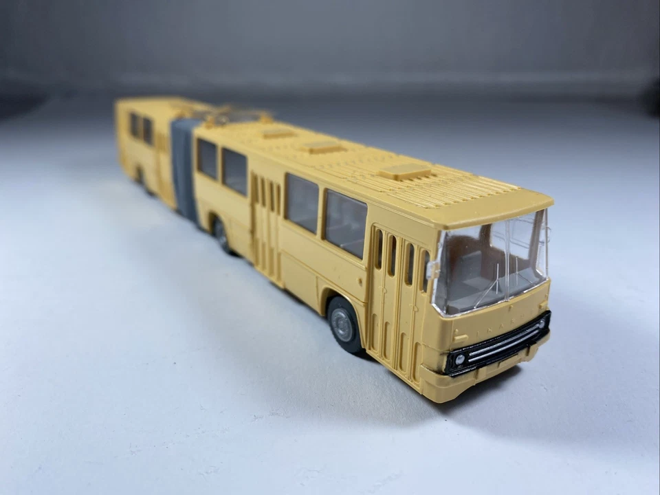 T109 HO IKARUS H0 ses 280 Gelenkbus Schlenk BVG Berlin BVB Bus Modellbus DDR Ost - Bild 3 von 4