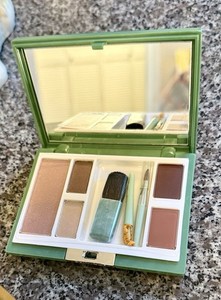 NEW vintage NOS Clinique Green Compact Maquillage Palette Miroir Eyeshadow Blush Set