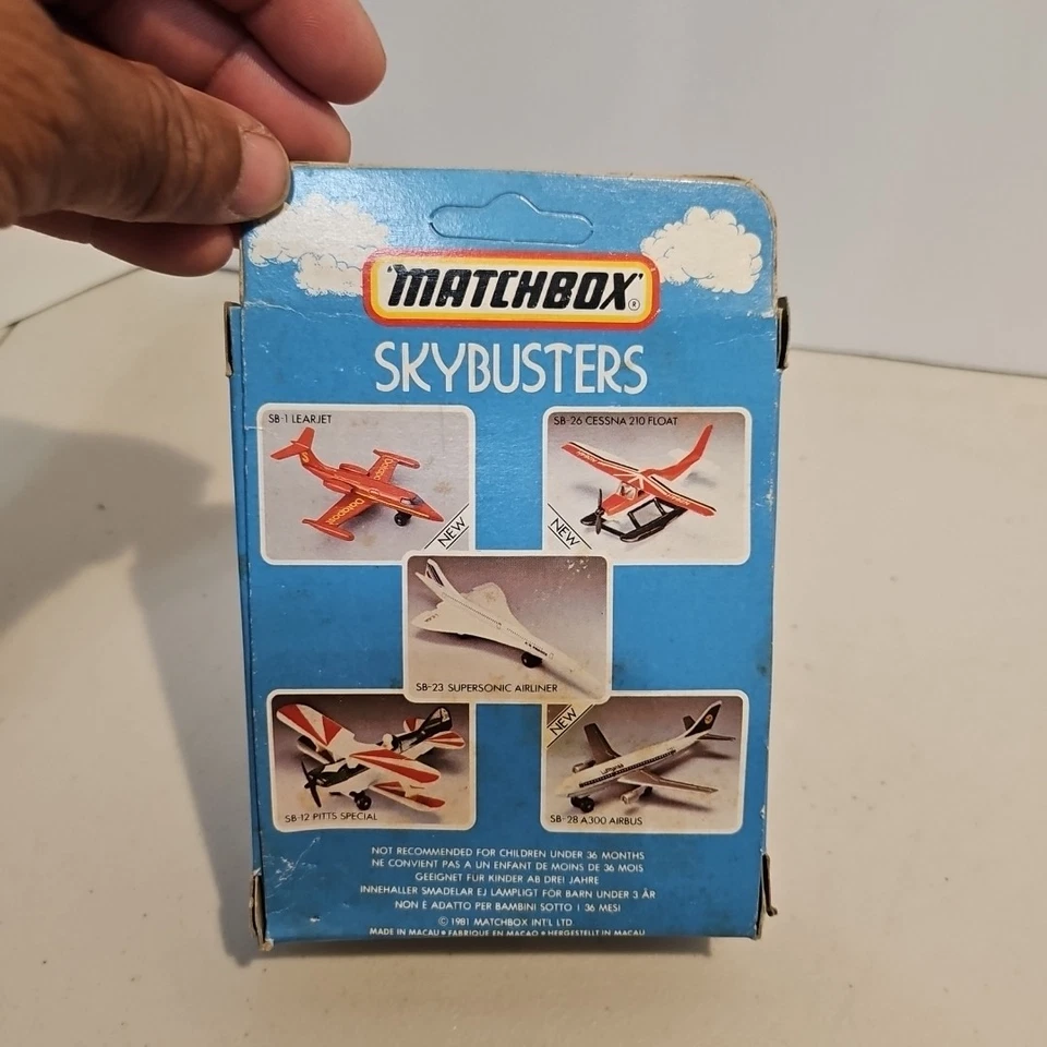 MATCHBOX SKYBUSTERS SB18 WILD WIND STUNT PLANE 1981 Vintage  - Image 4 of 4