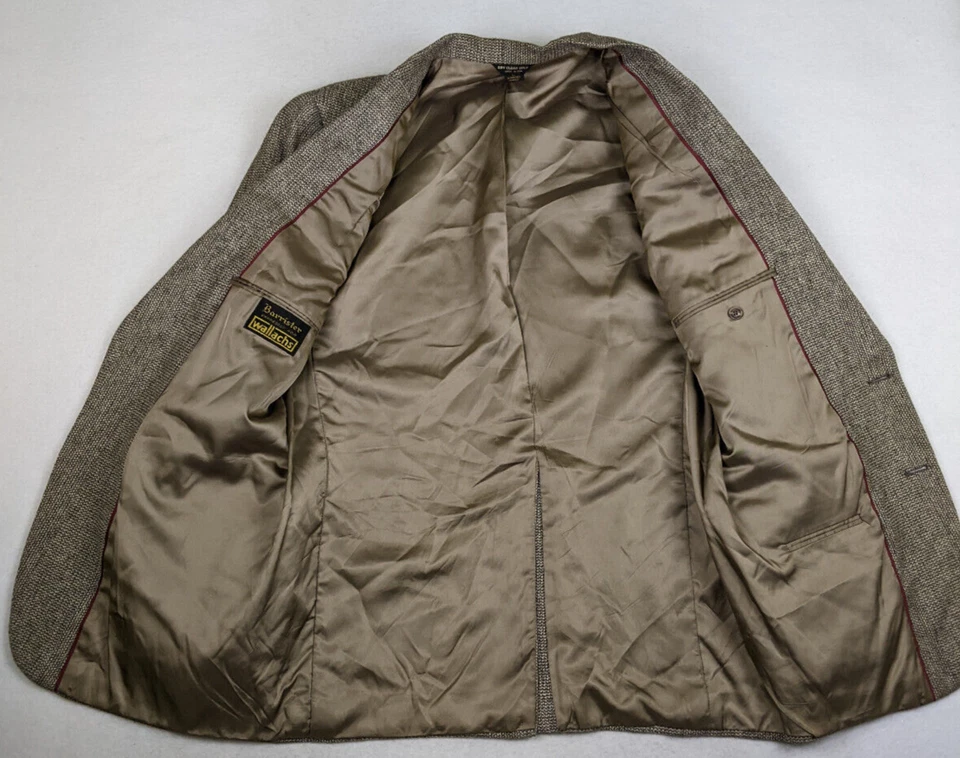 VINTAGE MEN'S BEIGE BROWN WOVEN SPORT COAT BLAZER JACKET - BARRISTER - SIZE 44R - Image 4 of 4