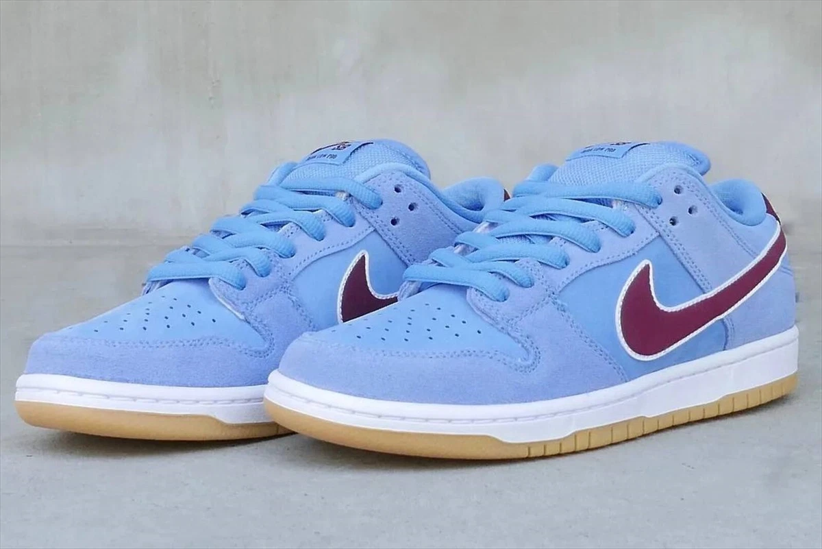 nike dunk low phillies